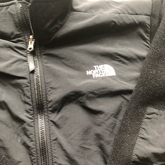 North Face Youth Fleece Jacket - Black - XL - Picture 2 of 3